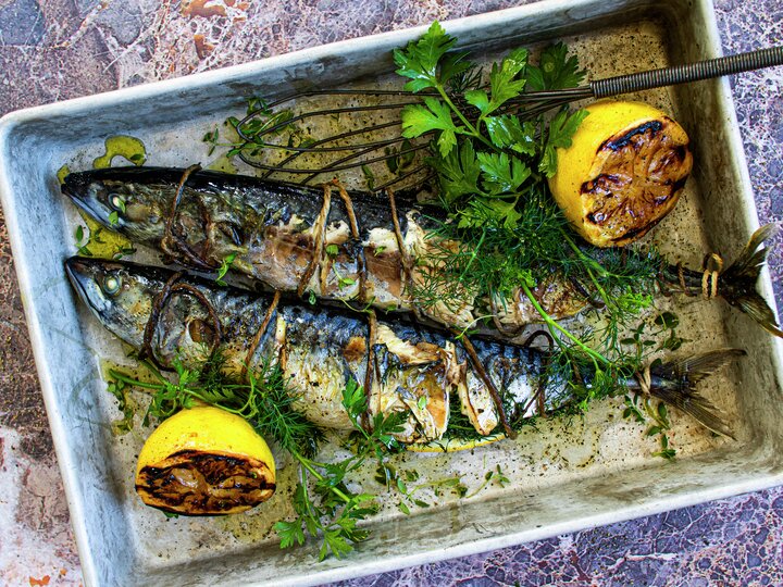 Grillet makrell med urter og sitron