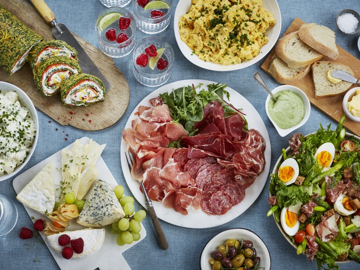 Bilderesultat for 17 mai frokost meny