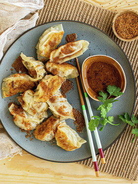 Dumplings med asiatisk dip